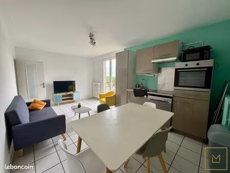appartement 1 pièce 76 m²