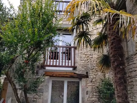 location t3 centre ville jarnac