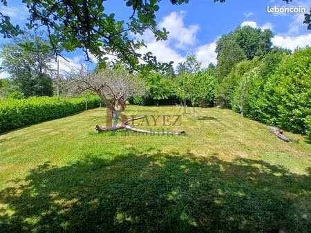 terrain 1371 m² tulle