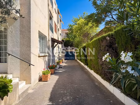 aix-en-provence centre - t4 - 3 chambres - 103 m² avec jardin 178 m²  garage  stationnemen