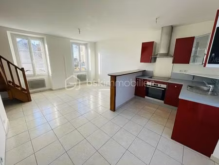 duplex de 39 m² à champagne-sur-seine