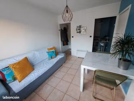 appartement t2 meublé de 30m² ecully centre