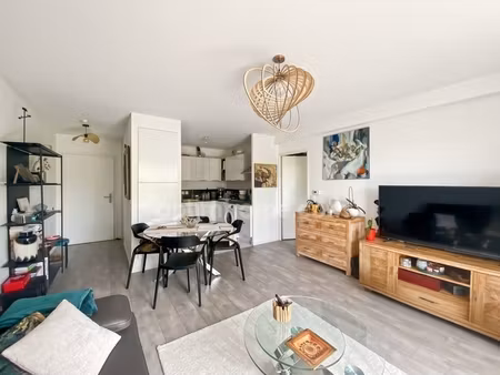 appartement à vendre 2 pièces guyancourt (78)