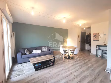 location appartement 2 pièces 51 m² à pau (64000)