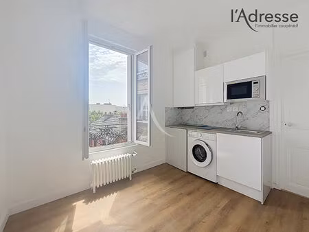 location appartement 1 pièce  24.00m²  suresnes