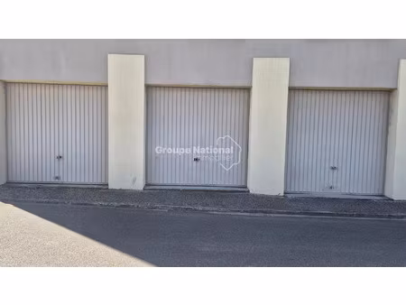 location garage 18 m² à pernes-les-fontaines (84210)