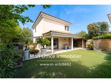 référence : 6692-pan. - maison 4 pièce de 101 m² à aix-en-provence