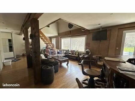 maison 4 pièces 185 m²