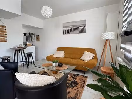 maison de ville à lisieux f3 à proximité de la ville et de la gare