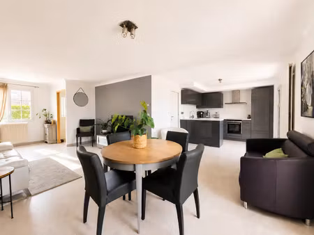 rambouillet  maison familiale rénovée de 95 m² avec jardin  garage et sous-sol