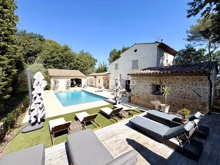 location maison 6 pièces 200 m² à valbonne (06560)