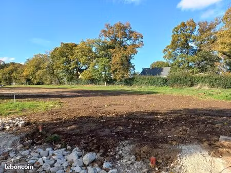 terrain 451 m² bobital