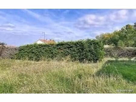 terrain 378 m² plestin les greves