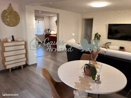 appartement 6 pièces 110 m²