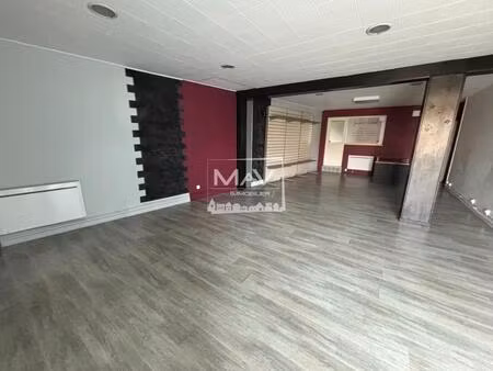 longuenesse – local commercial sur axe passant avec stationnements