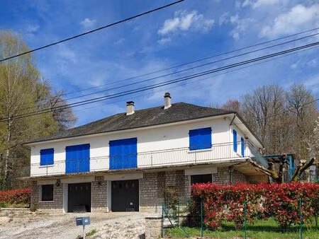 vends maison avec sous sol