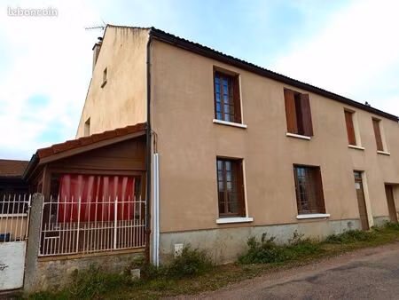 grande maison 8 pièces
