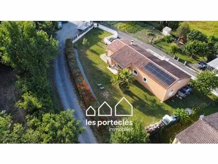 magnifique villa d'environ 103 m² sur 864 m² de terrain