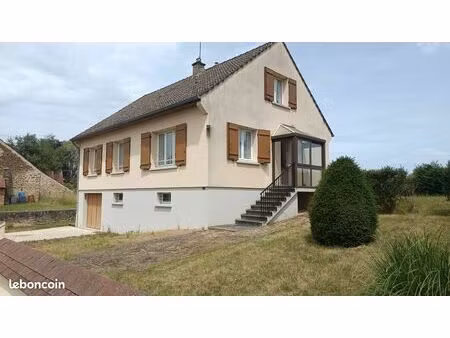 maison 8 pièces 122 m² - 128000 - 1049 /m²