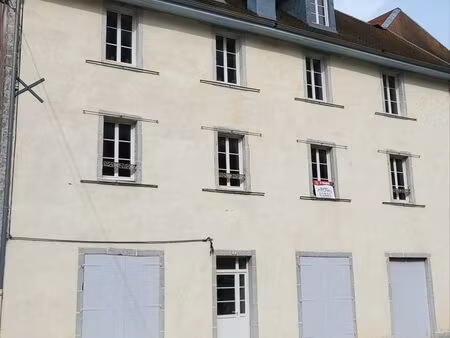 appartement clé en main + stationnement couvert
