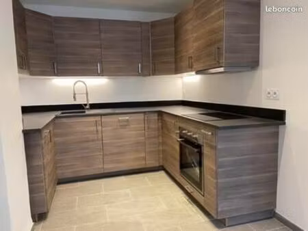 appartement 3 pièces 63 m²