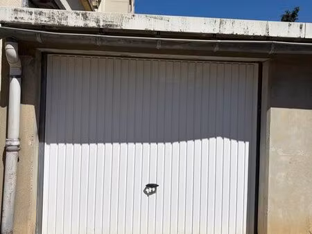 garage fermé 15 76 m² à vendre – romans-sur-isère