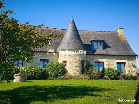 propriété 6 pièces 150 m²