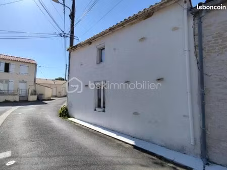maison 4 pièces 82 m²