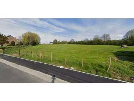 3 superbes terrains a batir a forville ?
