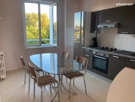 a louer f3 meuble 66m2