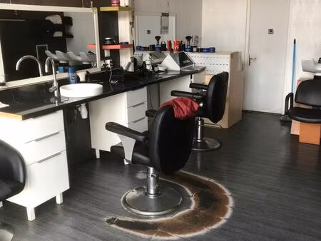 vends fonds commerce  coiffure  barbier