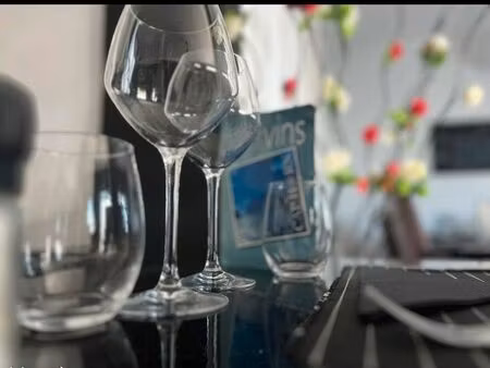 à vendre-fond de commerce - restaurant clé en main