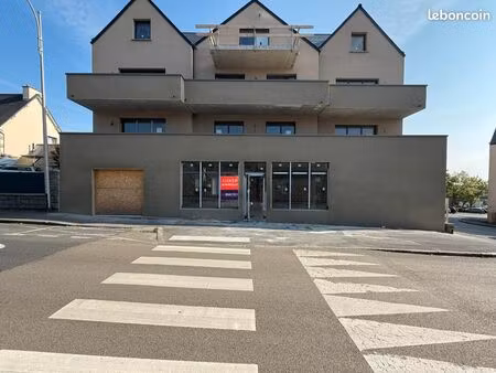 local 80 m² langueux