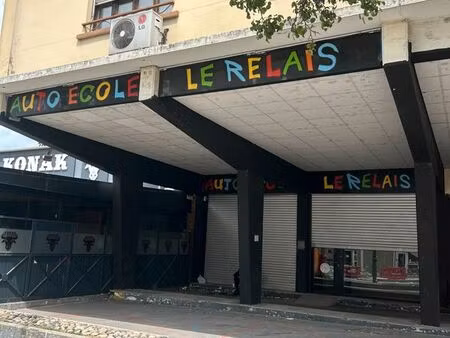 local commercial a louer saint-fons