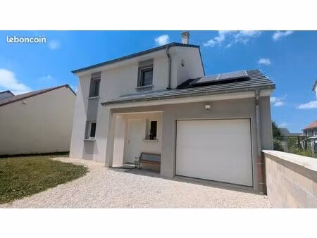 maison individuelle à arc sur tille