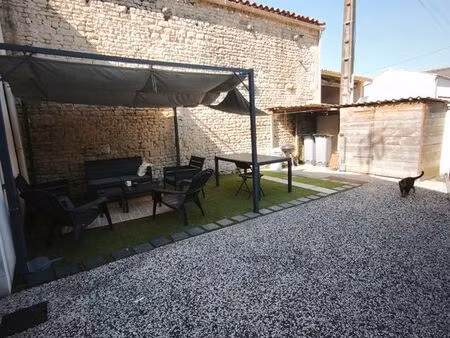 maison rénovée 97 m² chambon (17290)