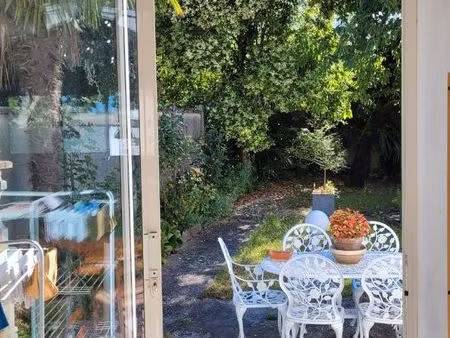 très urgent ensemble immobilier a vendre avec terrain construcible