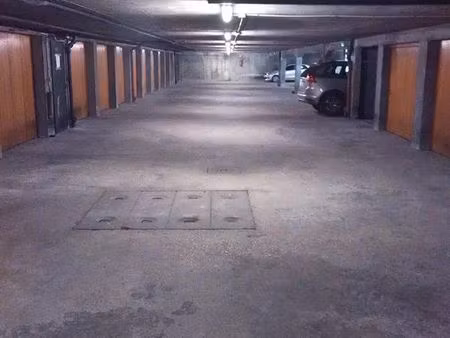loue box parking paris 15è
