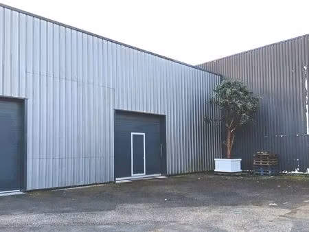 local d'activité /stockage