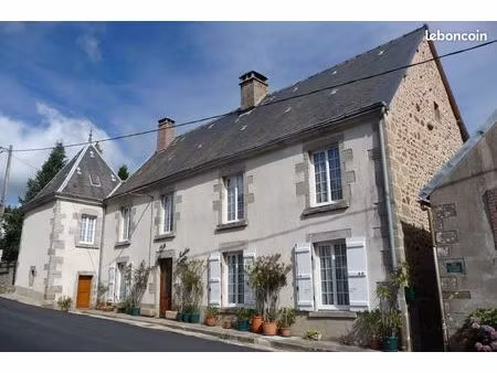 belle propriété avec parc arboré et dépendances beautiful property with park and outbuildi