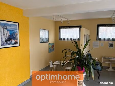 bureau 51 m²