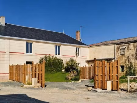 maison familiale rénovée entre aigrefeuille et surgères