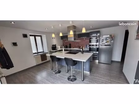 appartement 3 pièces 95 m²