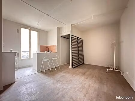 joli studio paris 18