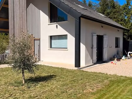 location meublée - maison de 80 m² à messigny et vantoux