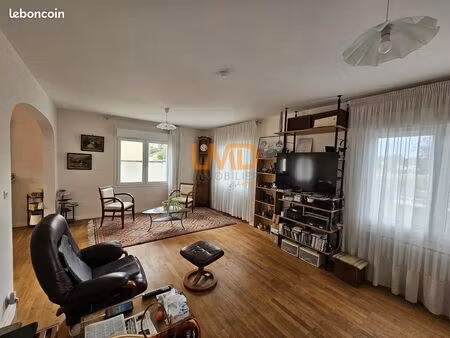 maison 8 pièces 200 m²