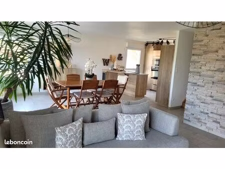 magnifique duplex. secteur métabief