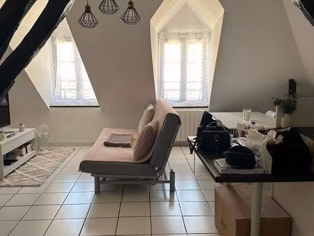 a louer appartement t2 en centre ville de maintenon
