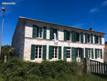 belle longere charentaise