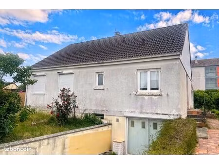 maison 5 pièces 85 m²